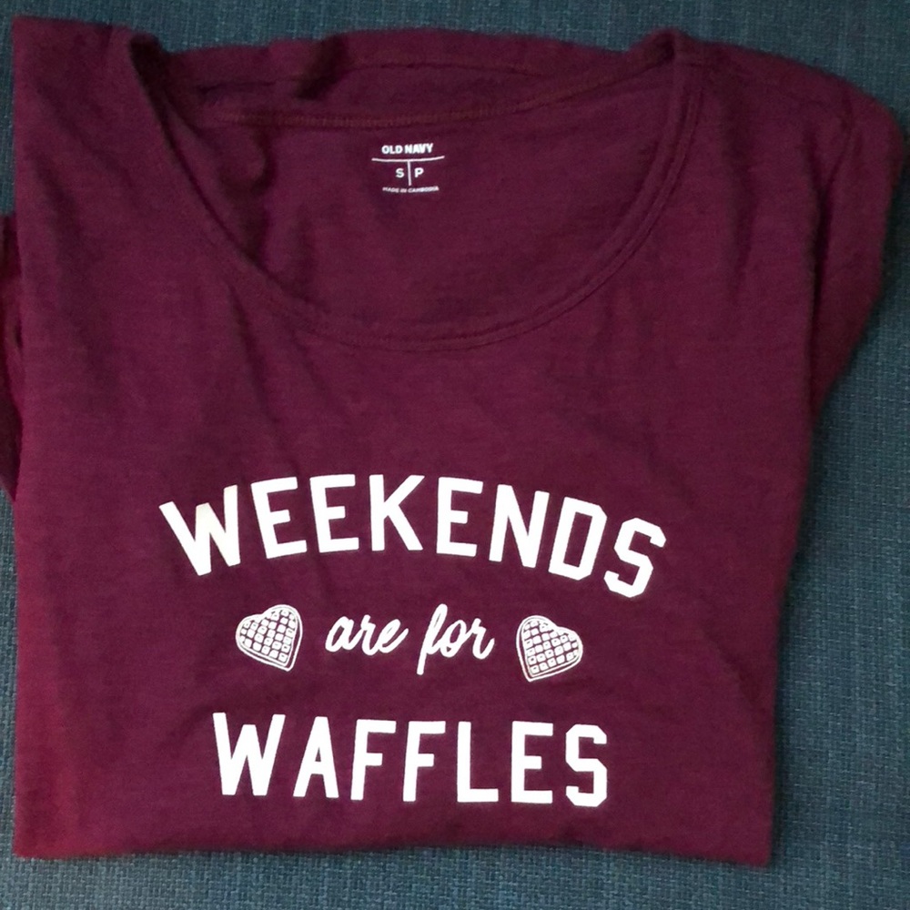Old navy T-shirt